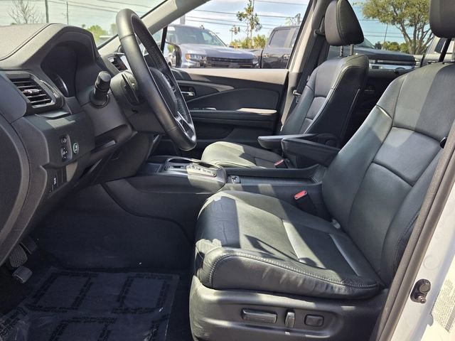 Used 2022 Honda Pilot Special Edition image 11