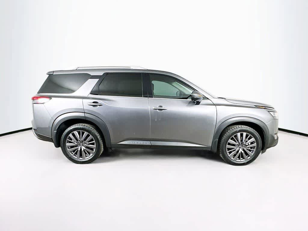 Used 2023 Nissan Pathfinder SL w/ SL Premium Package AWD/4WD image 26