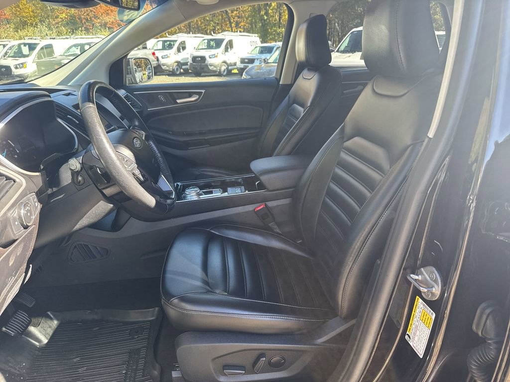 Certified 2020 Ford Edge SEL w/ Convenience Package image 11