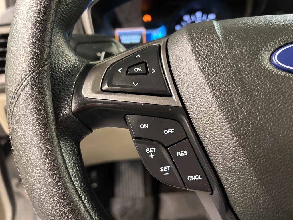 Certified 2018 Ford Fusion SE w/ Fusion SE Technology Package image 18
