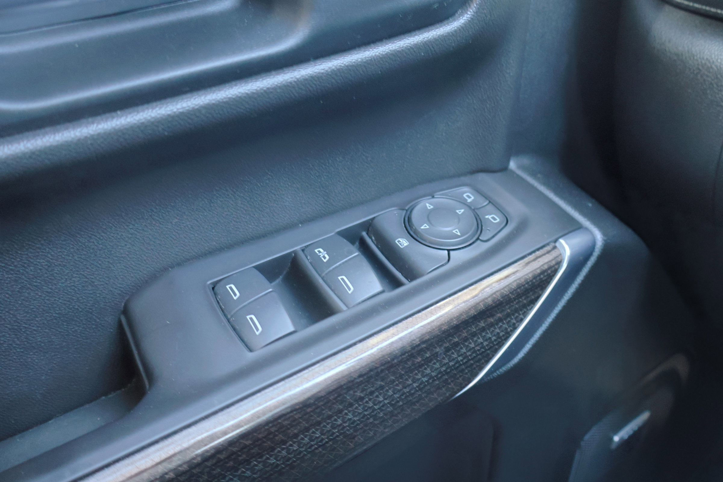 Used 2021 Chevrolet Silverado 1500 RST w/ Convenience Package II image 25