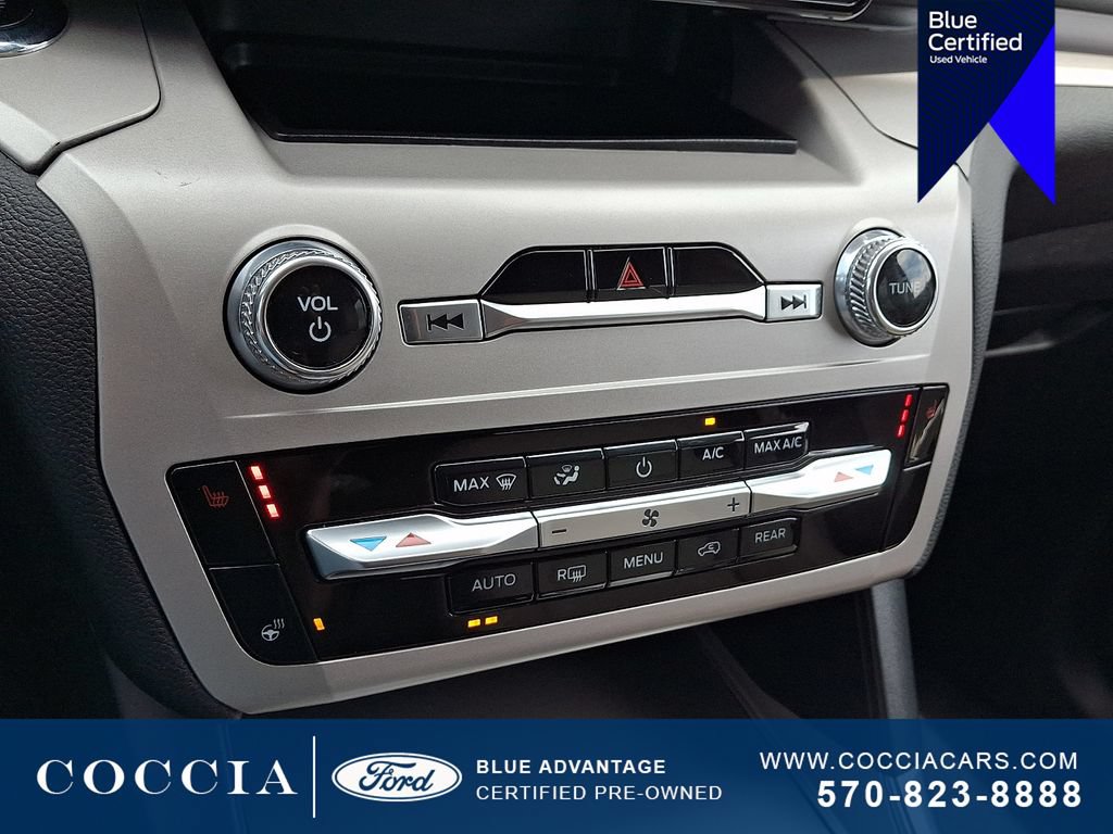 Certified 2023 Ford Explorer XLT w/ Equipment Group 202A AWD/4WD image 17