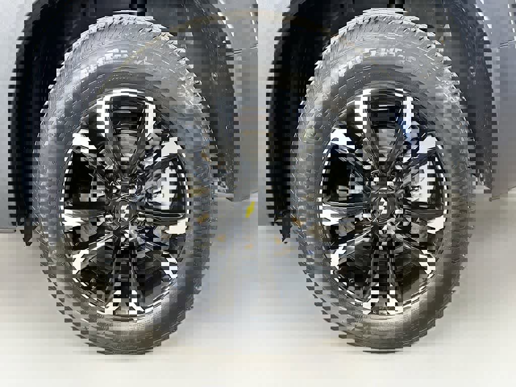 Used 2023 Chevrolet TrailBlazer LT w/ Convenience Package image 11