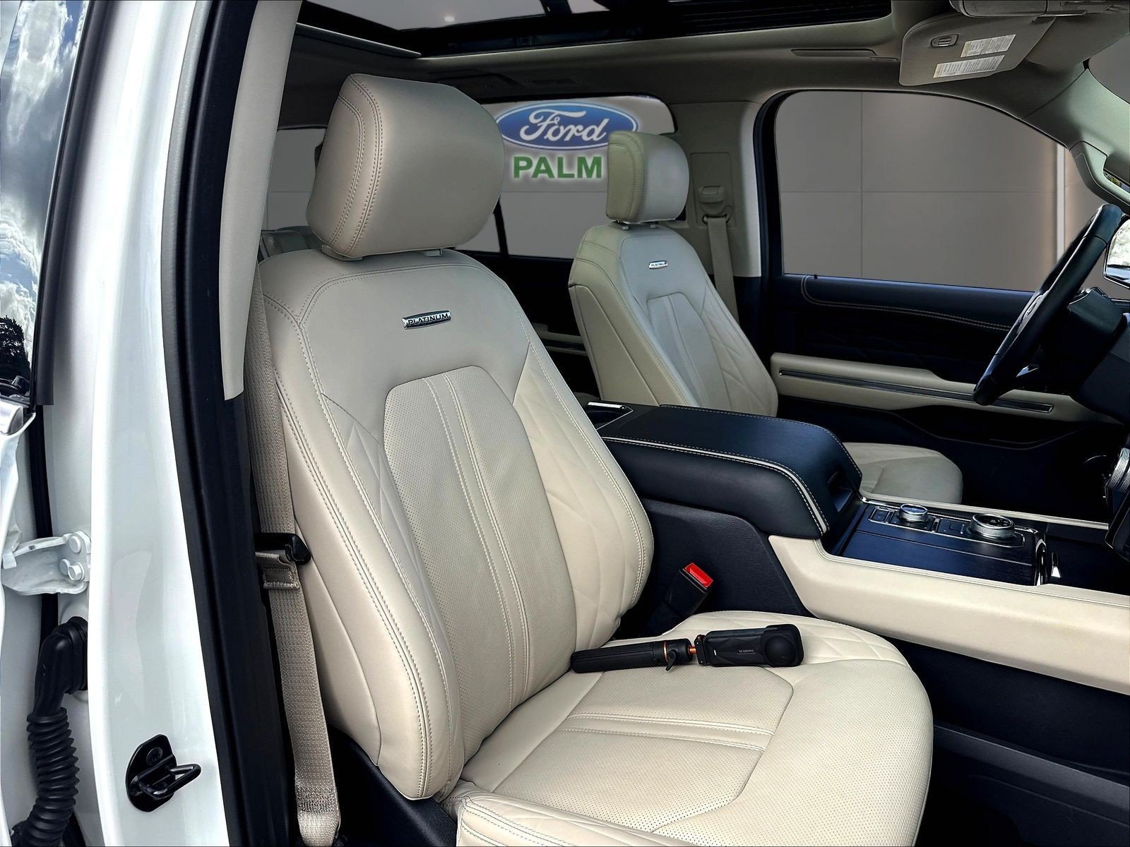 Certified 2023 Ford Expedition Platinum AWD/4WD image 33