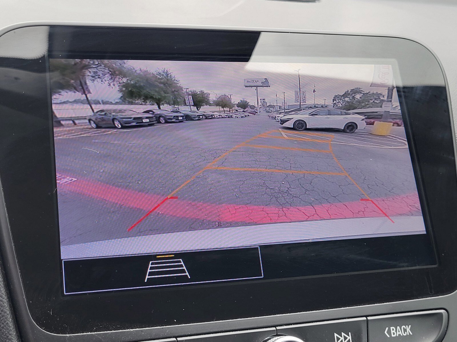 Used 2024 Chevrolet Malibu LT image 21