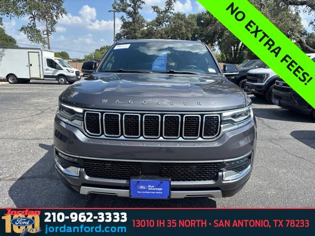 Used 2024 Jeep Wagoneer Series II w/ Flexible Seating Group RWD image 2