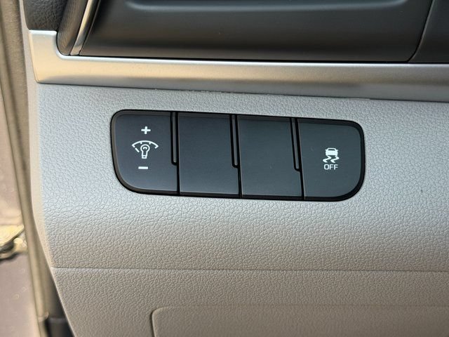 Used 2019 Hyundai Elantra SE w/ Cargo Package FWD image 28