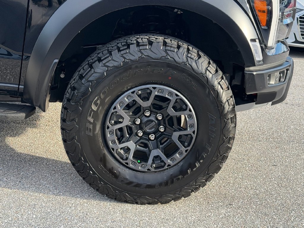 Certified 2026 Ford F150 Raptor w/ Equipment Group 803A Raptor R AWD/4WD image 9