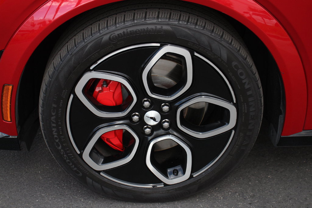 Certified 2023 Ford Mustang Mach-E GT AWD/4WD image 14