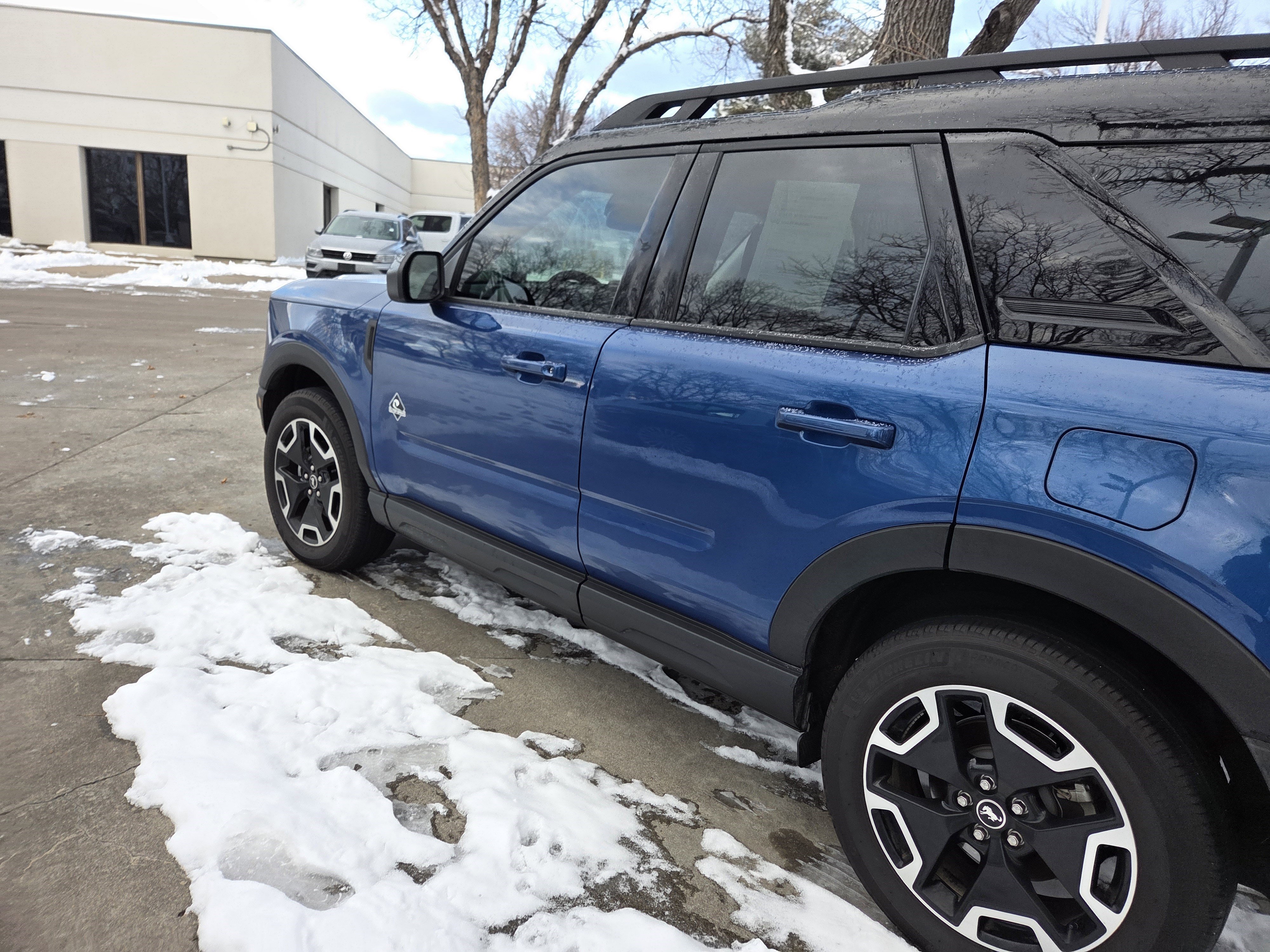 Certified 2023 Ford Bronco Sport Outer Banks w/ Tech Package image 9