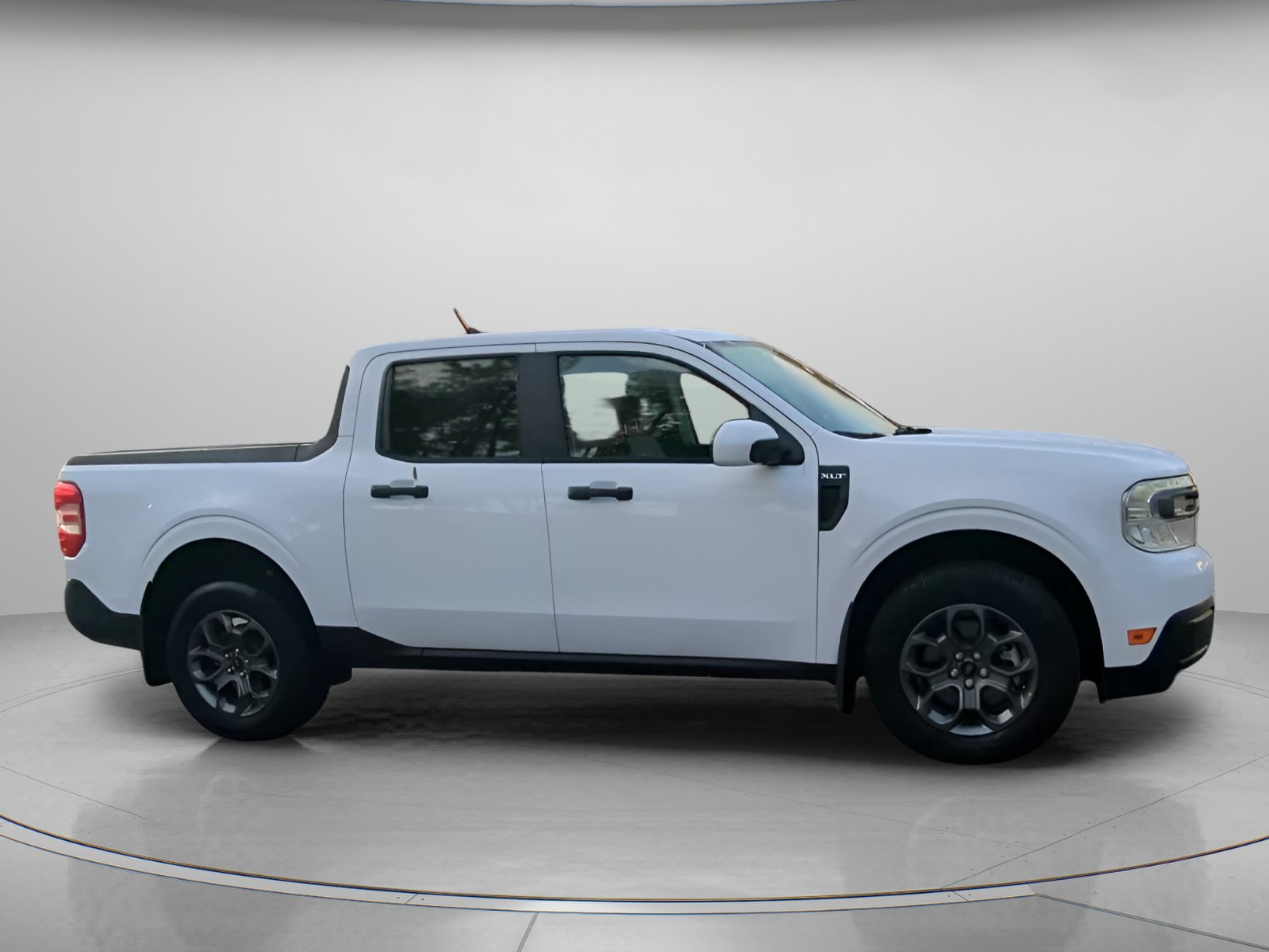 Certified 2023 Ford Maverick XLT w/ XLT Luxury Package FWD image 34