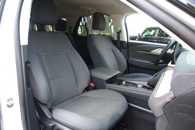Certified 2025 Ford Explorer Active RWD image 11