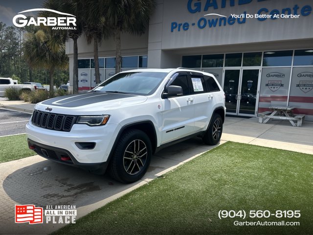 Used 2017 Jeep Grand Cherokee Trailhawk w/ Trailhawk Luxury Group AWD/4WD image 1