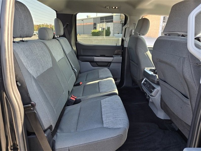 Certified 2022 Ford F150 XLT w/ Equipment Group 302A High image 18