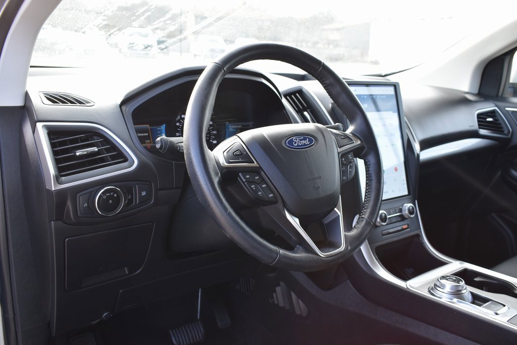 Certified 2023 Ford Edge SEL image 10