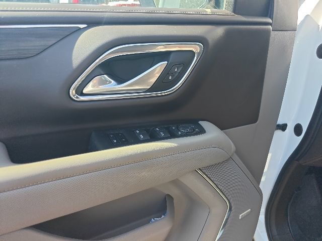 Used 2022 GMC Yukon SLT w/ SLT Premium Package RWD image 11