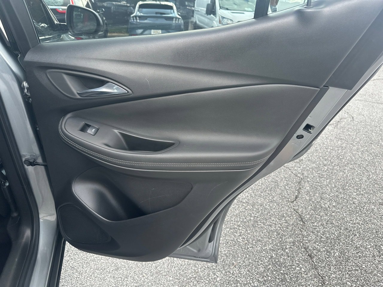 Used 2023 Buick Encore GX Select FWD image 18