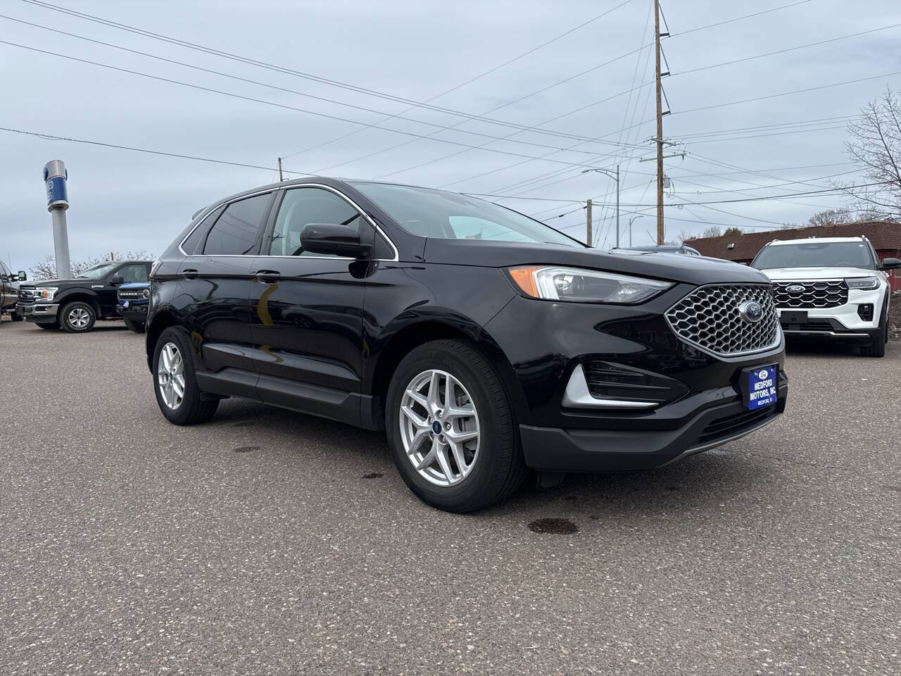 Certified 2024 Ford Edge SEL AWD/4WD image 5