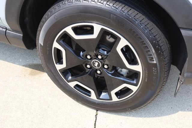 Certified 2024 Ford Bronco Sport Outer Banks w/ Tech Package AWD/4WD image 8