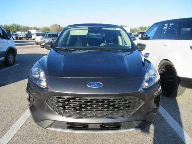 Certified 2020 Ford Escape S image 4