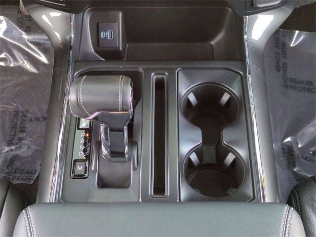 Certified 2022 Ford F150 XLT w/ Equipment Group 301A Mid image 19