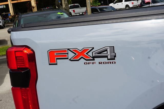 Certified 2024 Ford F250 Limited w/ FX4 Off-Road Package AWD/4WD image 27
