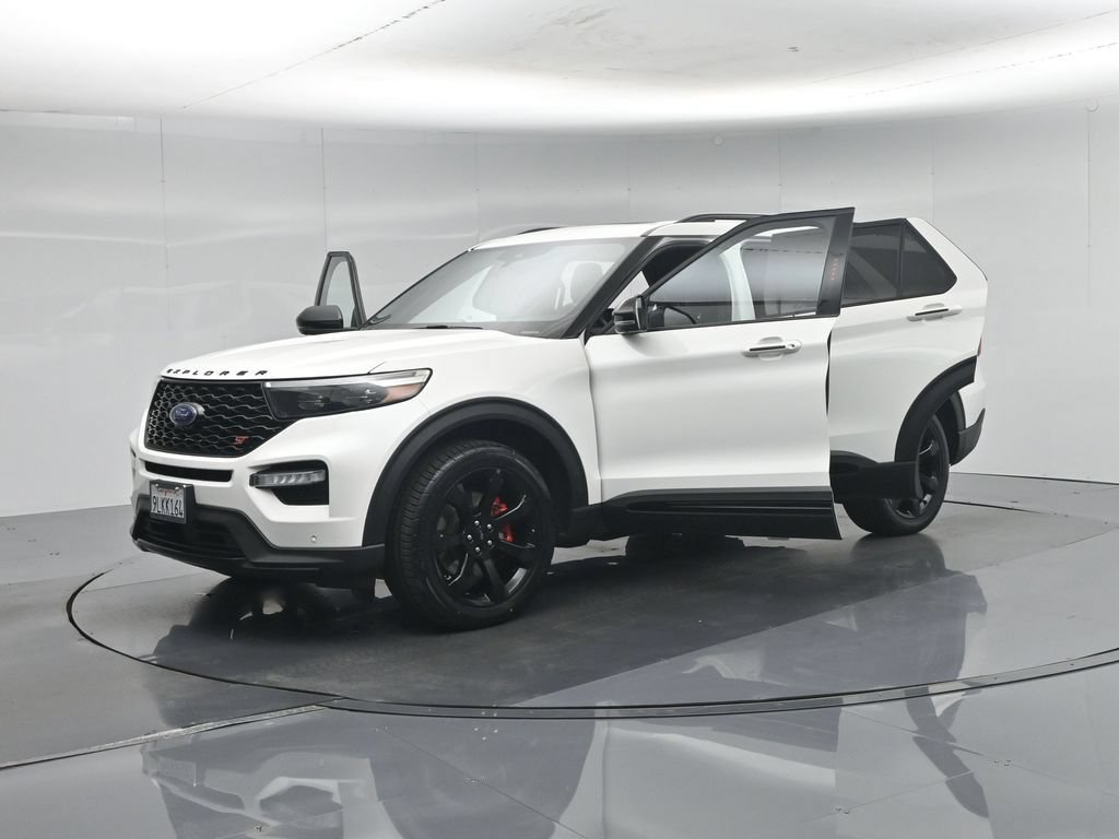 Certified 2023 Ford Explorer ST w/ Equipment Group 401A AWD/4WD image 32