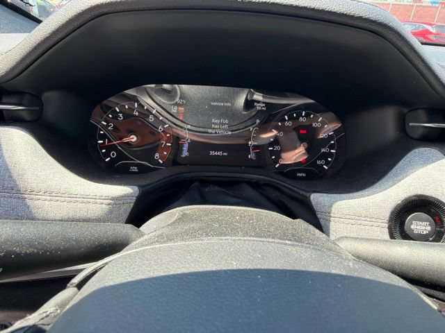Used 2023 Jeep Compass Latitude AWD/4WD image 14