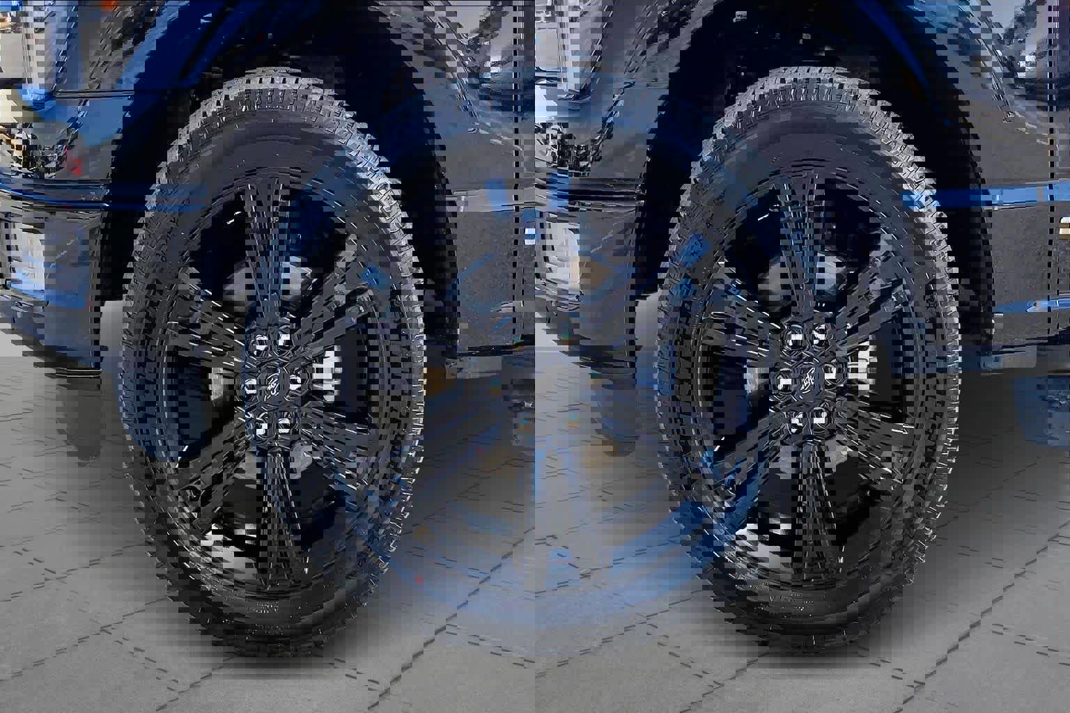 Certified 2024 Ford F150 Lariat w/ Equipment Group 502A High image 13