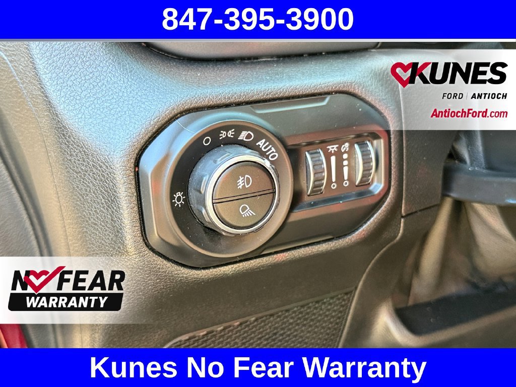 Used 2021 Jeep Gladiator Sport AWD/4WD image 17