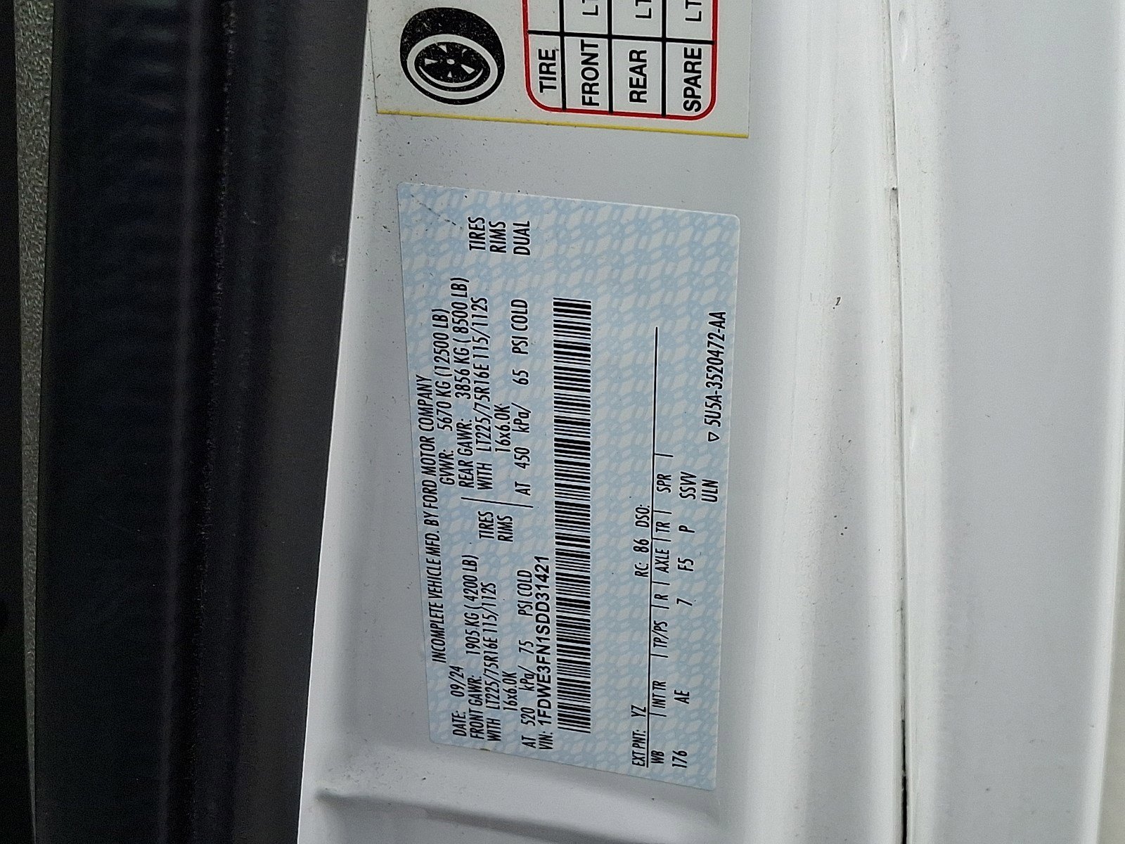 Certified 2025 Ford E-350 and Econoline 350 Super Duty w/ Power Equipment Group RWD image 26