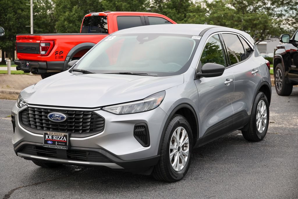 Certified 2023 Ford Escape Active AWD/4WD image 30