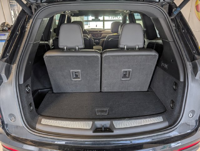 Used 2024 Cadillac XT6 Sport AWD/4WD image 35
