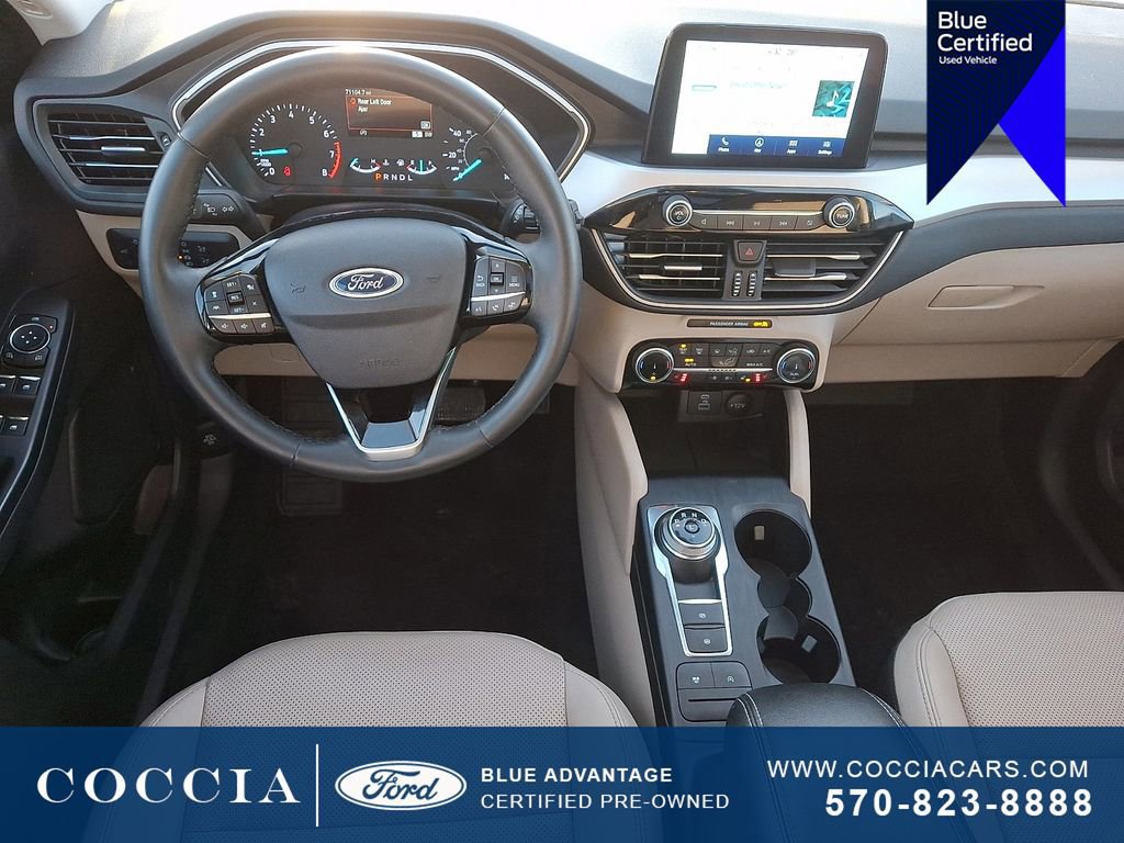 Certified 2022 Ford Escape SEL image 11