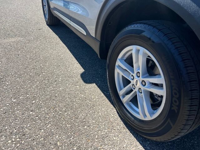 Certified 2024 Ford Explorer XLT w/ Equipment Group 202A AWD/4WD image 26