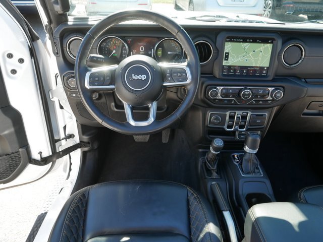 Used 2021 Jeep Wrangler Unlimited Sahara AWD/4WD image 23