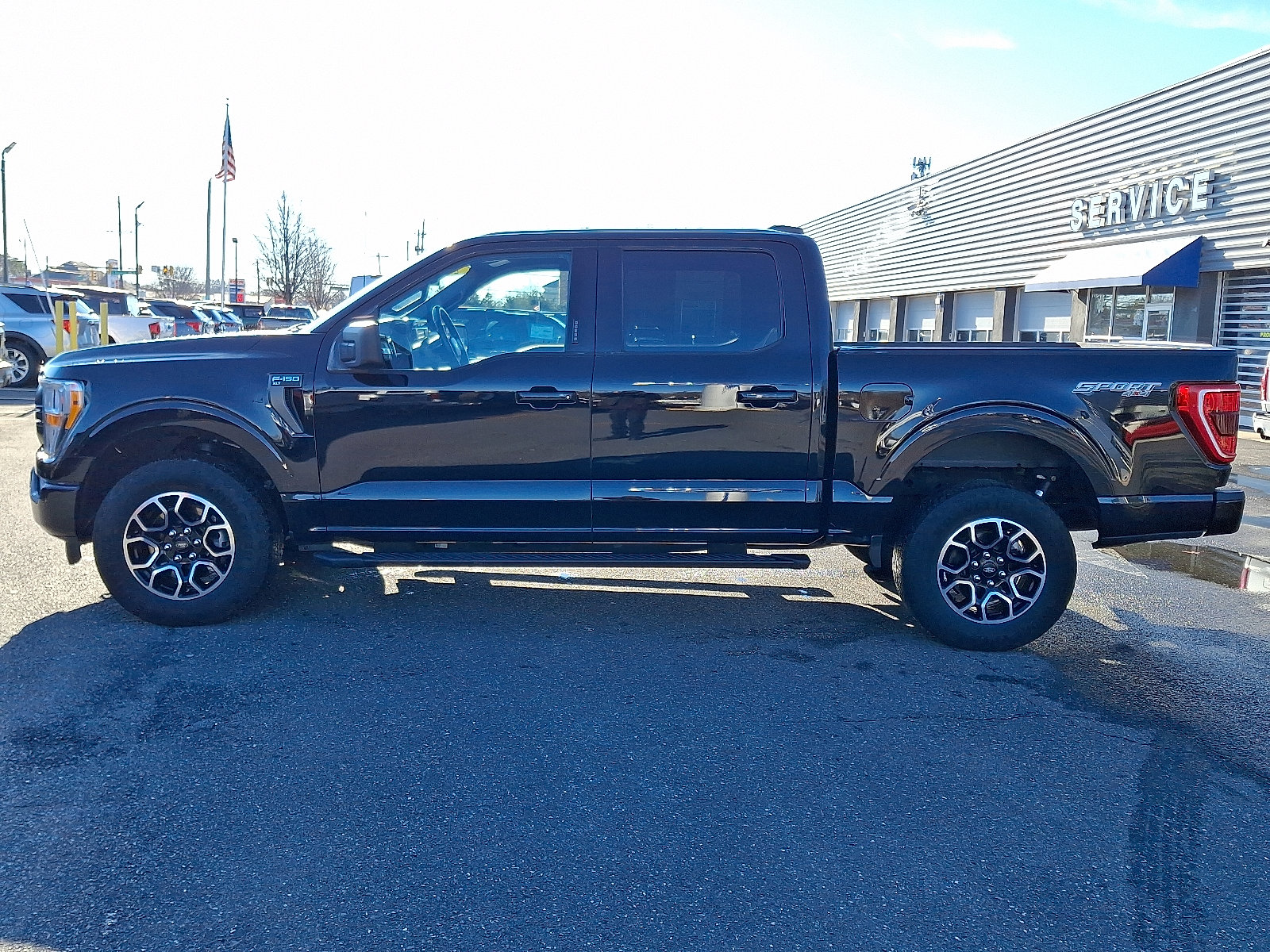 Certified 2022 Ford F150 XLT w/ Equipment Group 301A Mid image 6