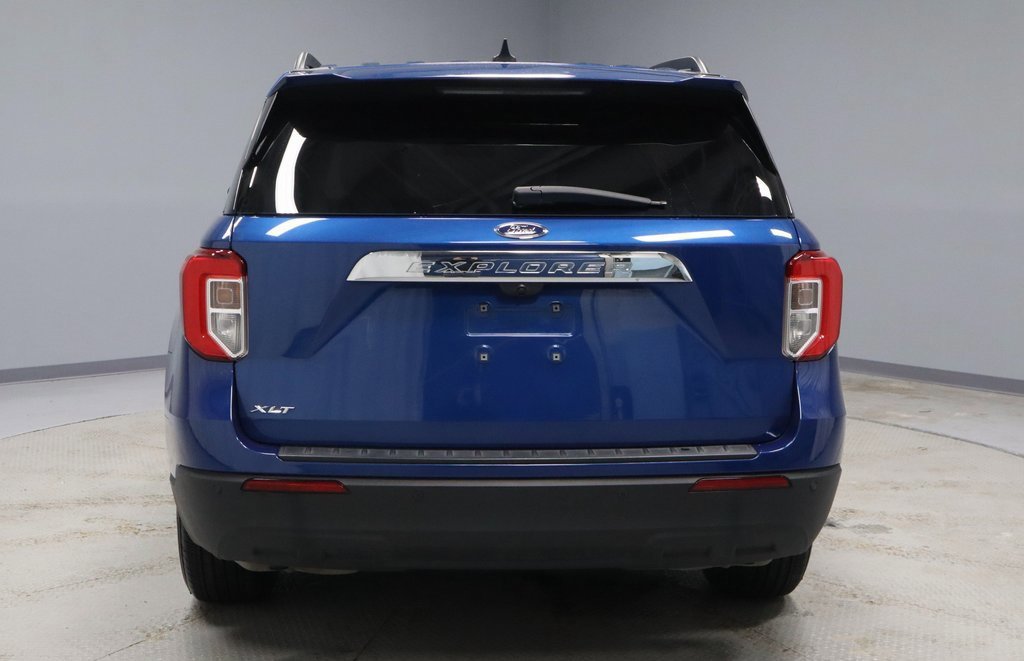 Certified 2022 Ford Explorer XLT image 4