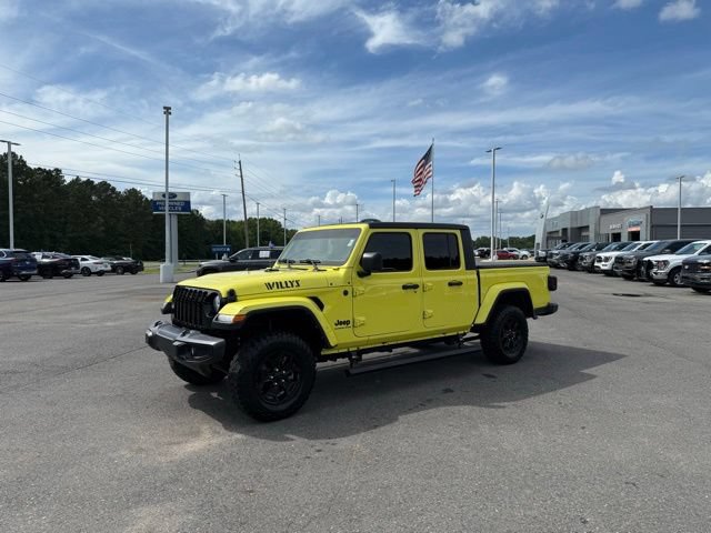 Used 2023 Jeep Gladiator Sport AWD/4WD image 3