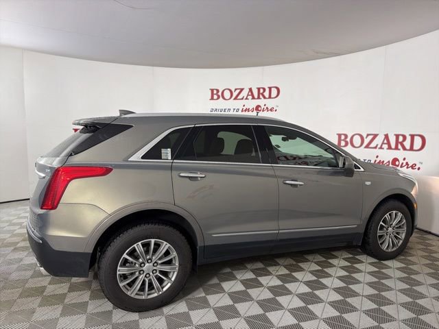 Used 2018 Cadillac XT5 Luxury w/ Driver Awareness Package image 6