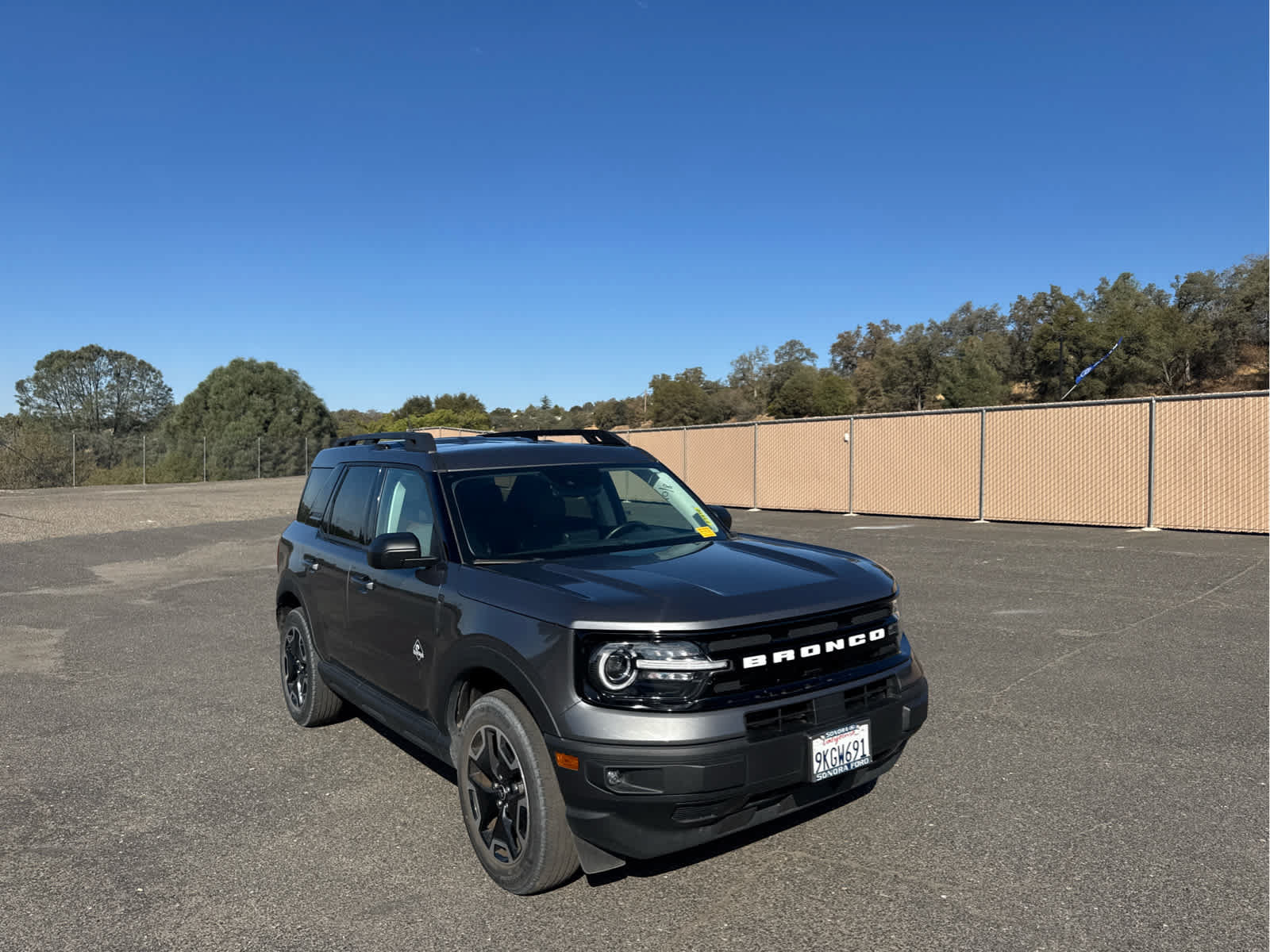 Certified 2023 Ford Bronco Sport Outer Banks w/ Tech Package AWD/4WD image 3