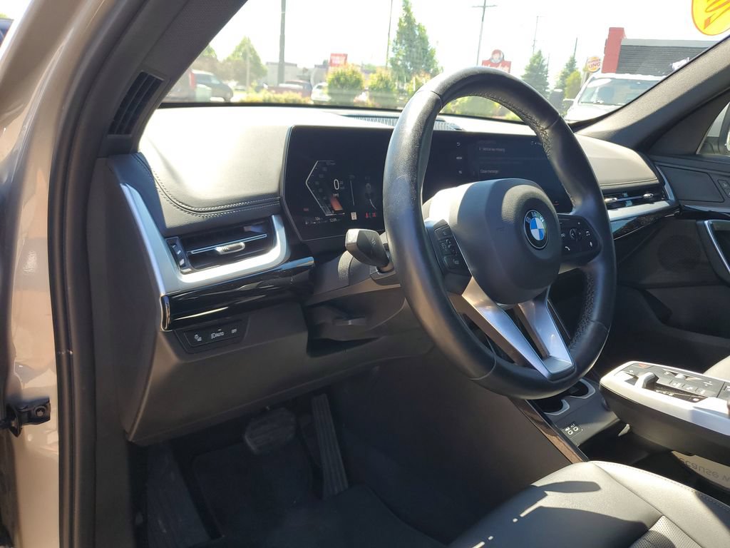 Used 2024 BMW X1 xDrive28i w/ Convenience Package AWD/4WD image 21