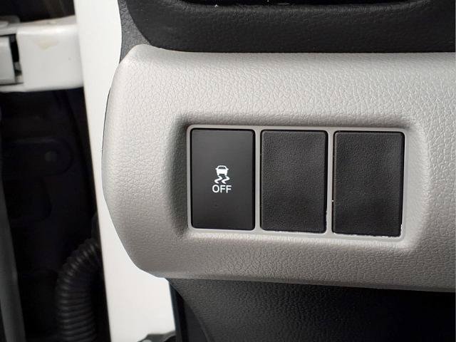 Used 2023 Honda Pilot LX image 19