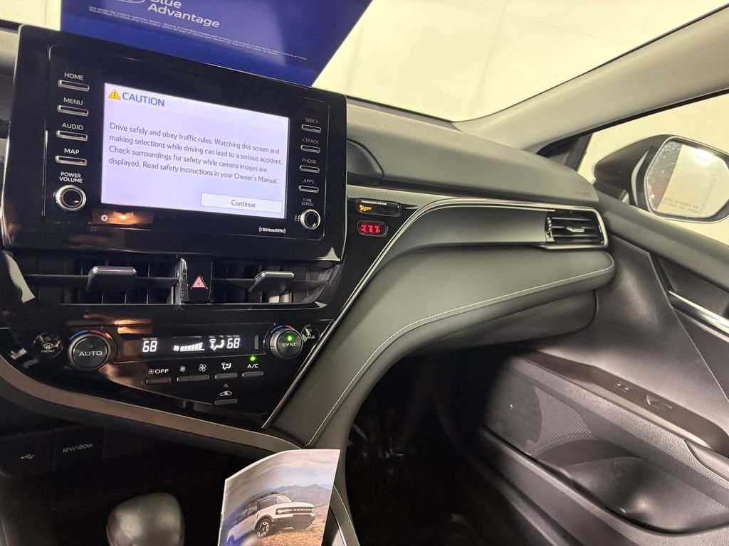 Used 2024 Toyota Camry SE FWD image 18