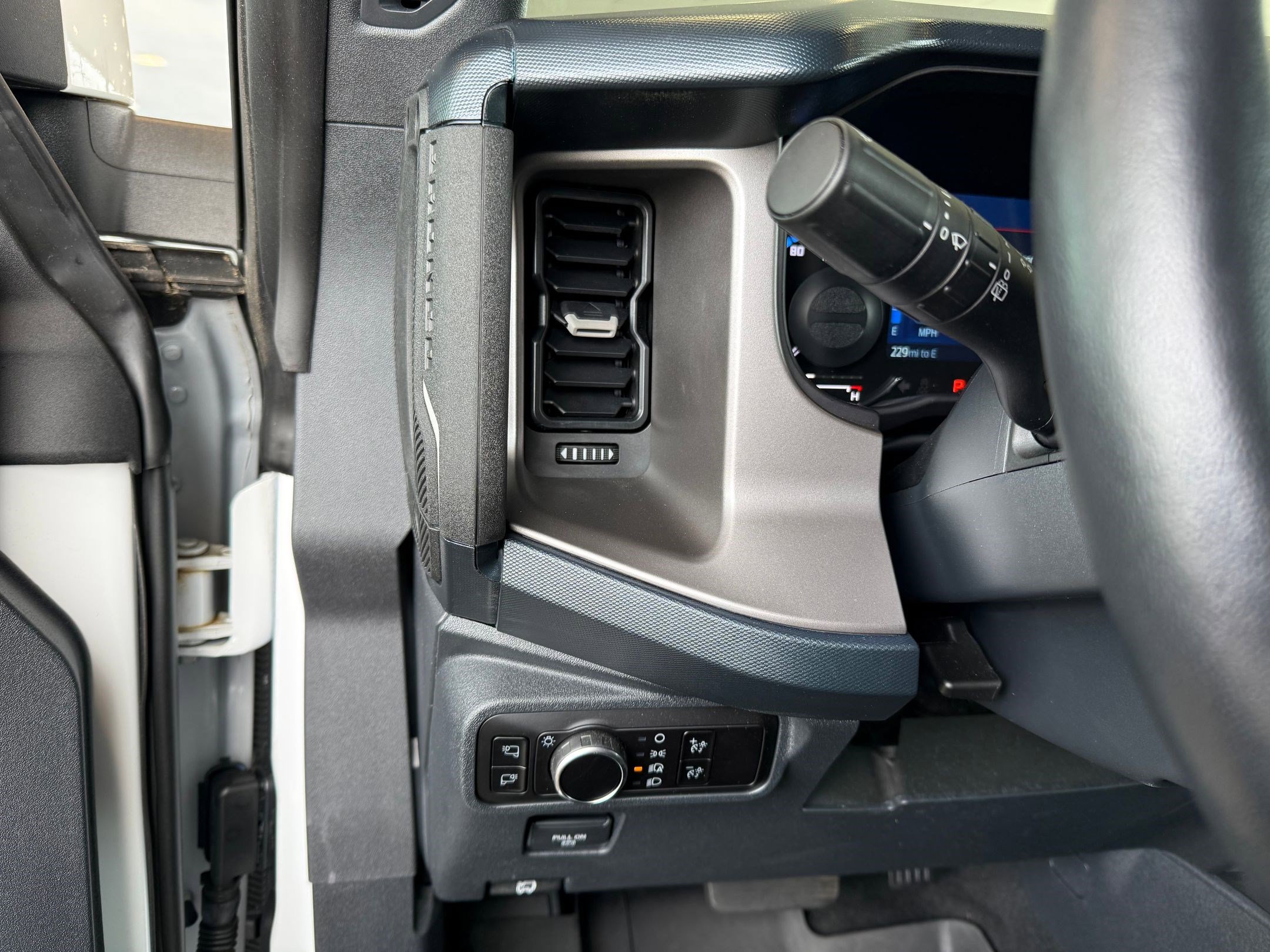 Certified 2023 Ford Bronco Outer Banks w/ Sasquatch Package AWD/4WD image 27