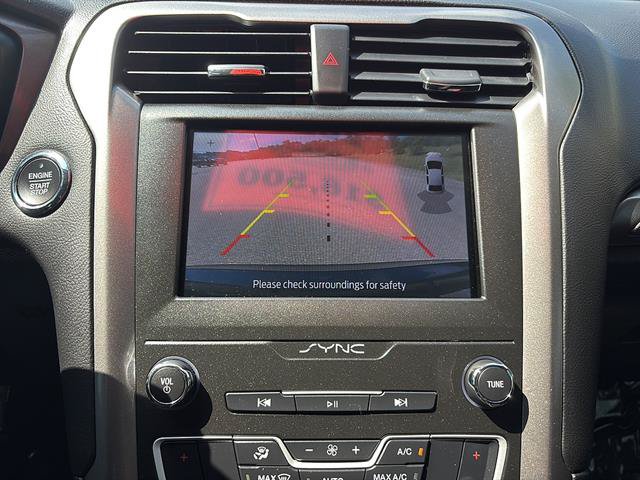 Certified 2020 Ford Fusion SE FWD image 23