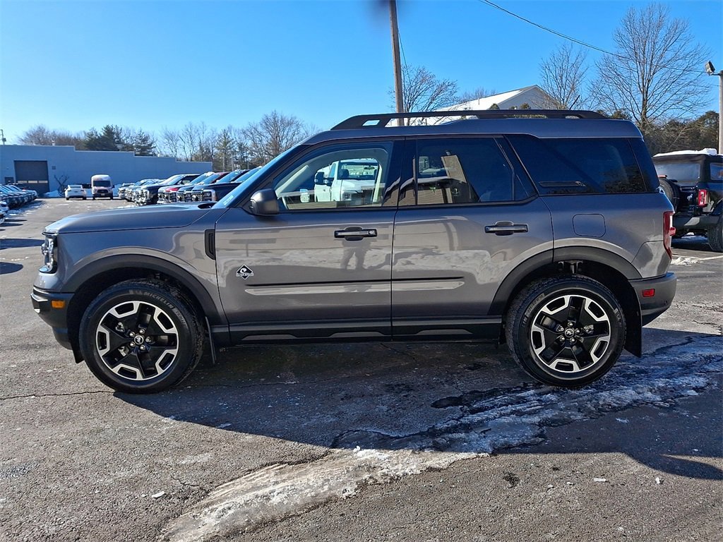 Certified 2023 Ford Bronco Sport Outer Banks w/ Tech Package image 2