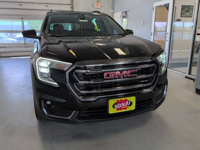 Used 2024 GMC Terrain AT4 w/ Infotainment Package II AWD/4WD image 47