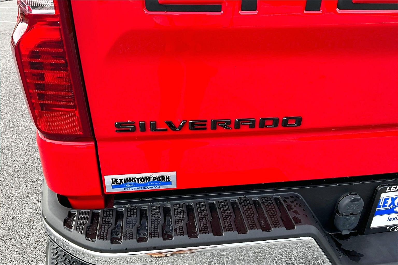 Used 2020 Chevrolet Silverado 1500 LT w/ All-Star Edition AWD/4WD image 25