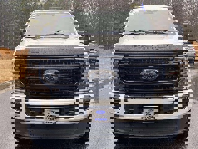 Certified 2022 Ford F350 Lariat w/ Black Appearance Package image 15